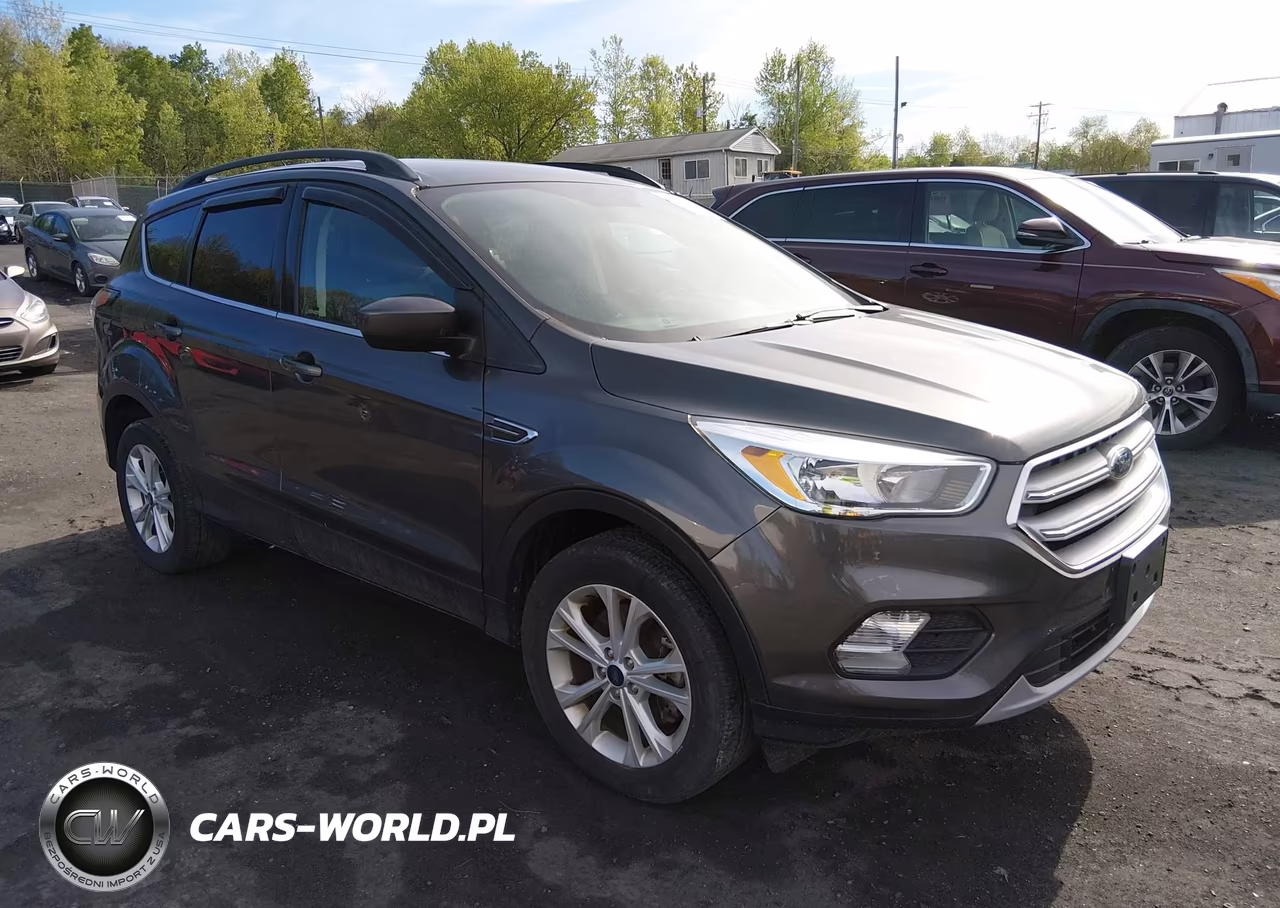 Główne zdjęcie 2018 Ford Escape Se