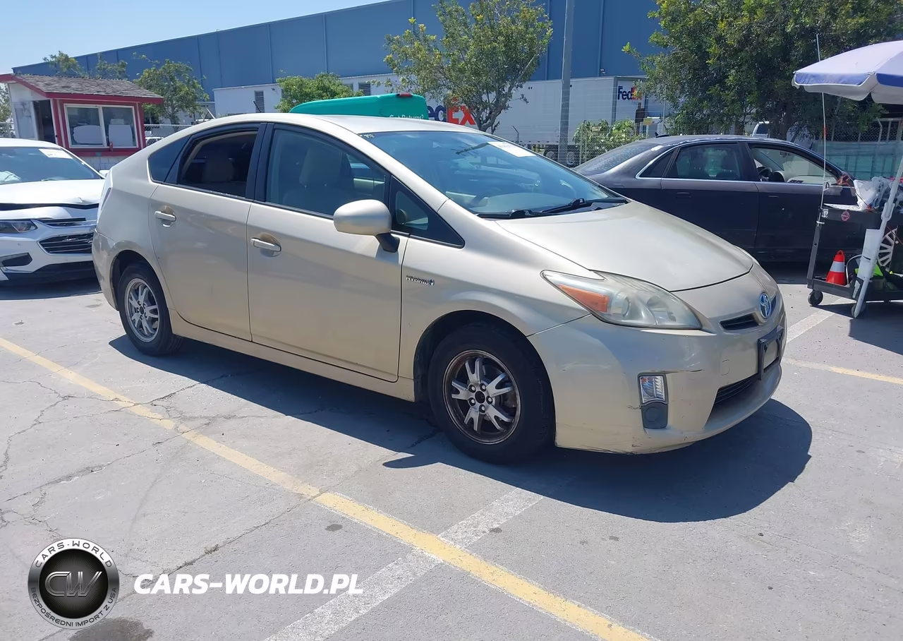 2011 Toyota Prius Three