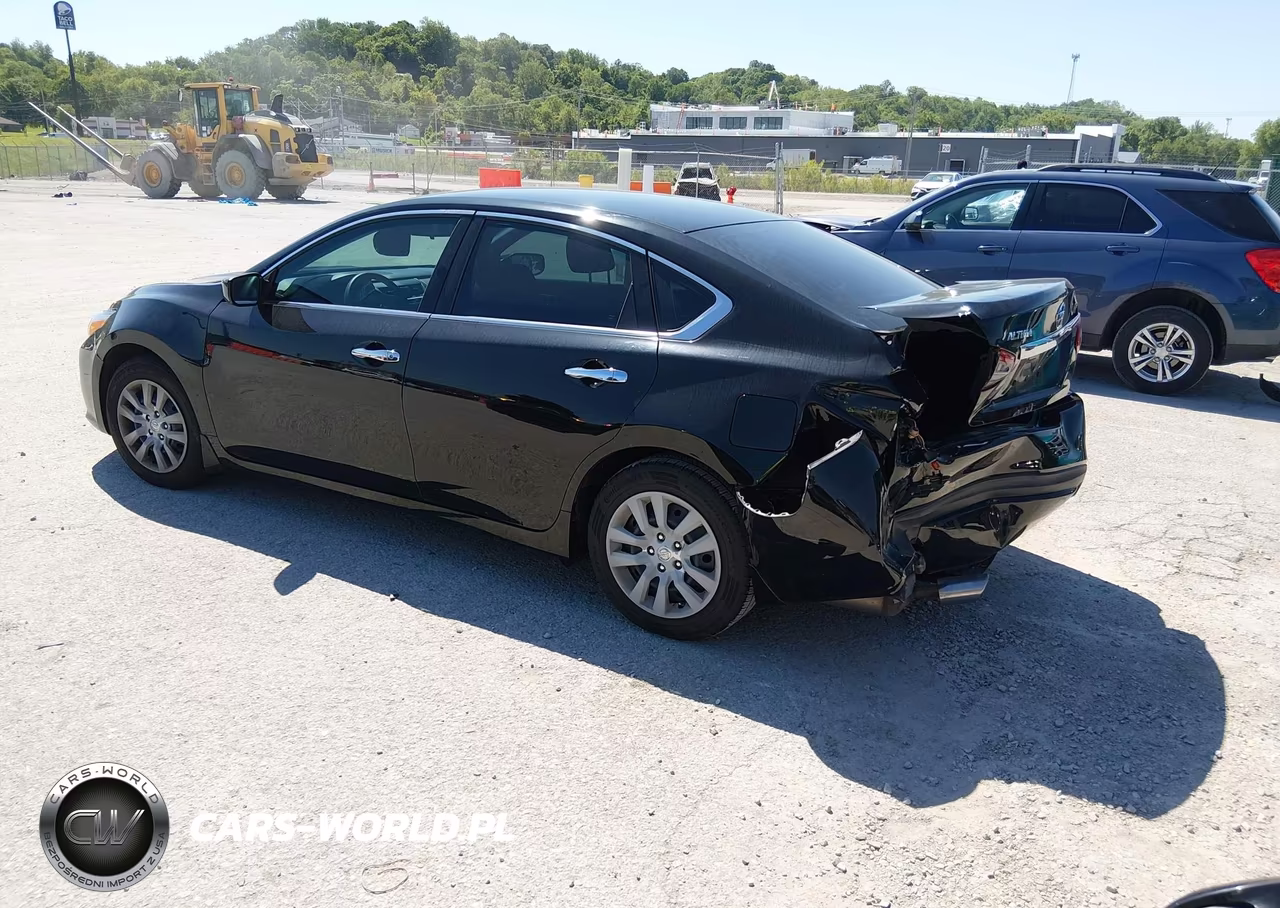2018 Nissan Altima 2.5 S VIN:1N4AL3AP5JC244807 - 3