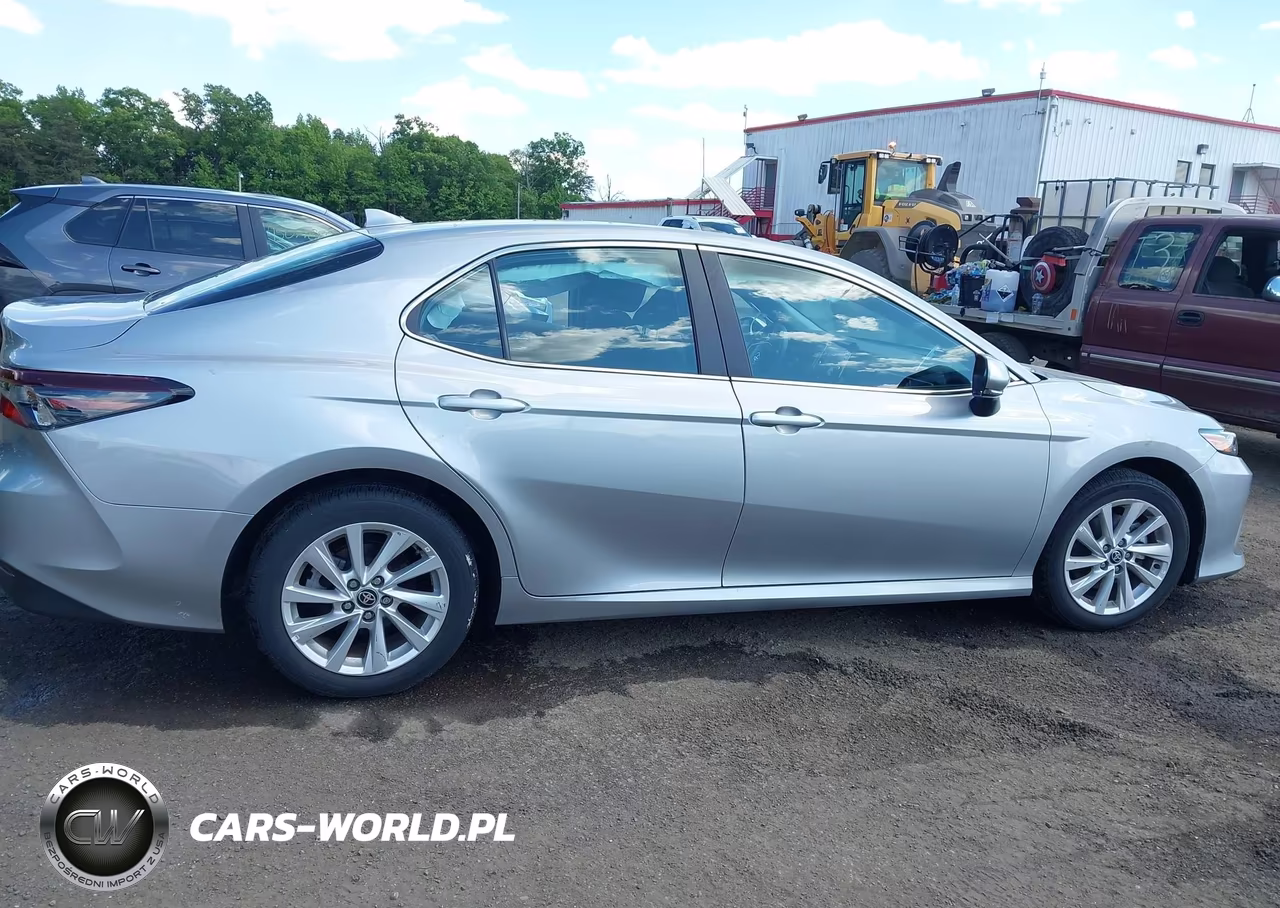 2024 Toyota Camry Le VIN:4T1R11AK5RU224893 - 13