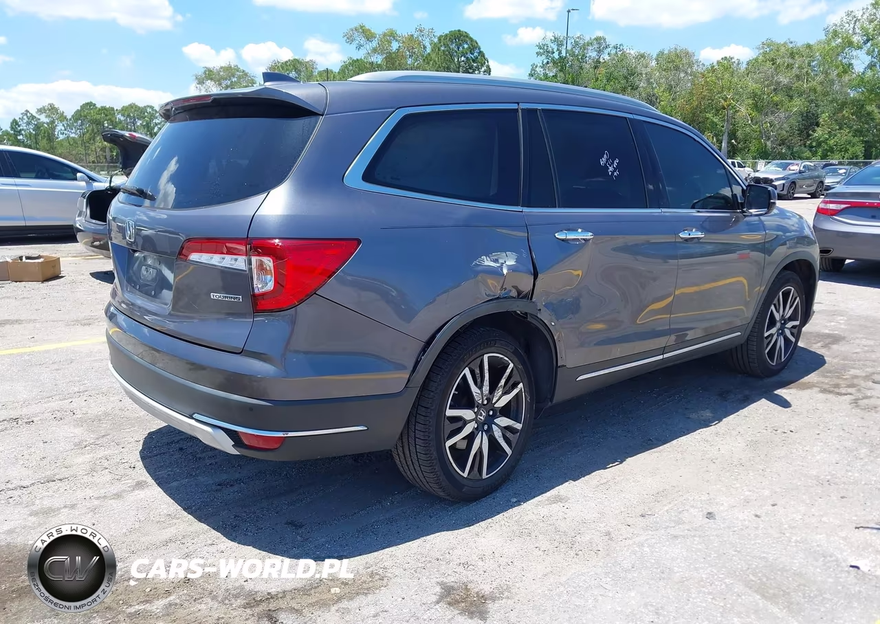 2022 Honda Pilot 2Wd Touring 8 Passenger VIN:5FNYF5H94NB005003 - 4