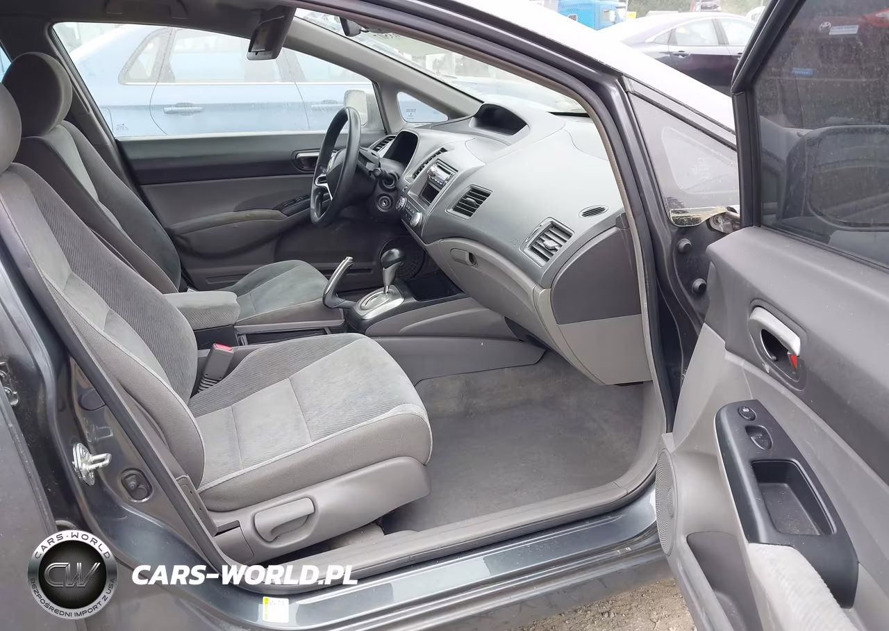 2010 Honda Civic Lx VIN:19XFA1F58AE048354 - 5