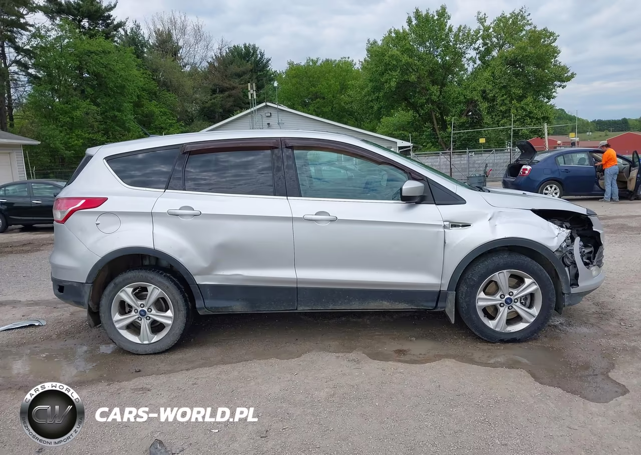 2015 Ford Escape Se VIN:1FMCU9G97FUB38156 - 14