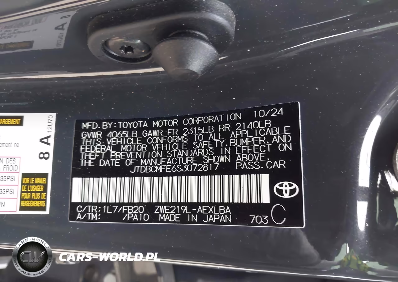 2025 Toyota Corolla Hybrid Le VIN:JTDBCMFE6S3072817 - 9