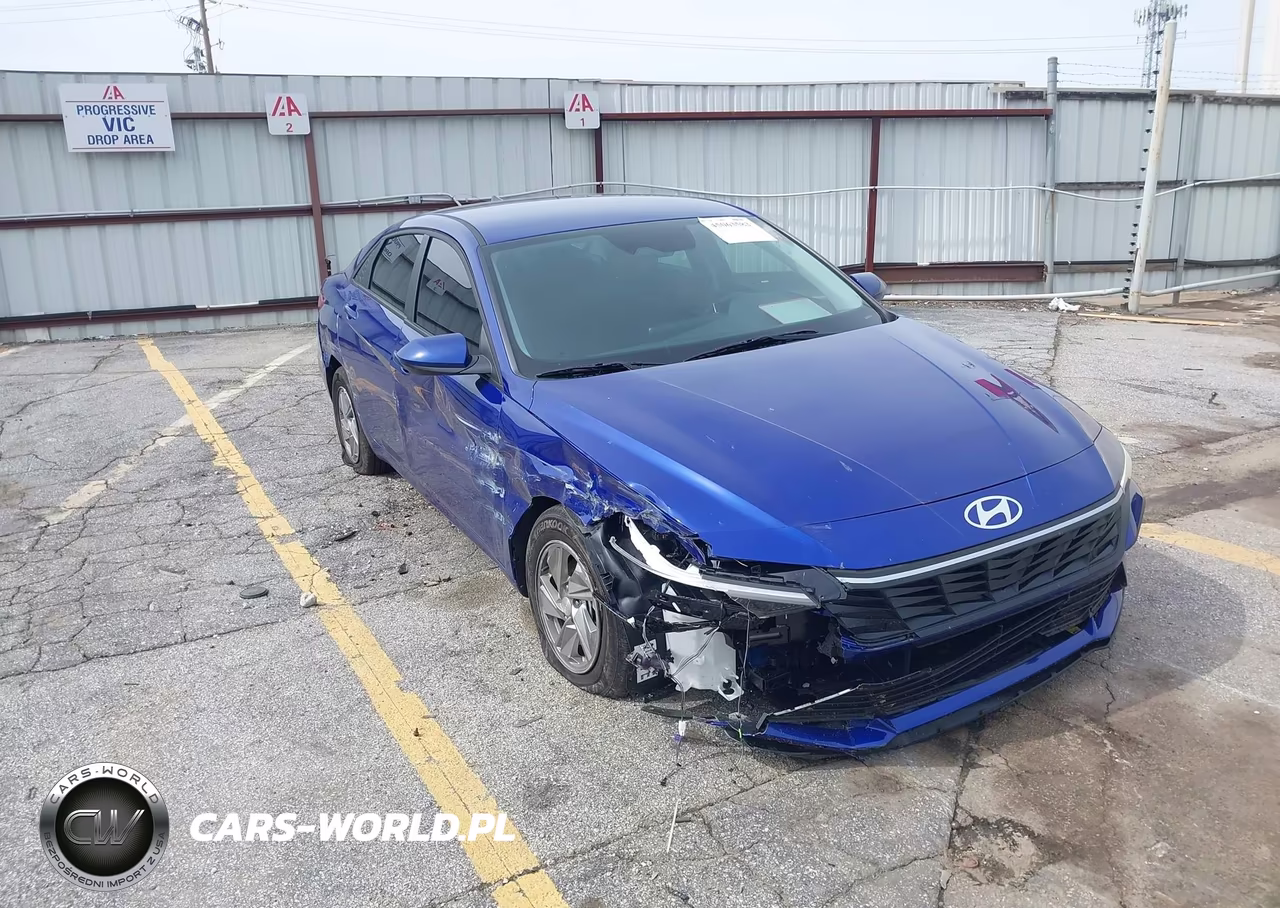 2026 Hyundai Elantra Se – zdjęcie 1 z 16