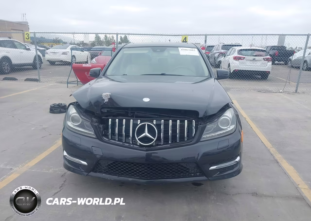 2012 Mercedes-Benz C 250 Sport VIN:WDDGF4HBXCR238860 - 12