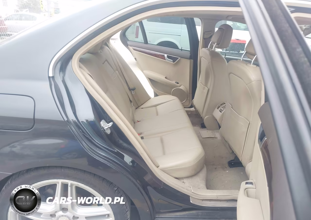 2012 Mercedes-Benz C 250 Sport VIN:WDDGF4HBXCR238860 - 8