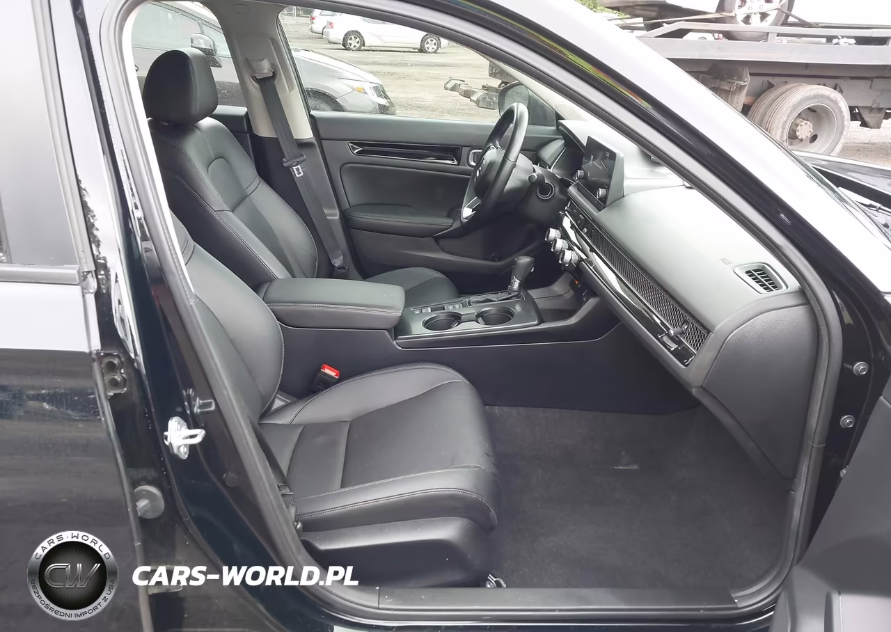 2024 Honda Civic Ex-L VIN:19XFL1H72RE001616 - 5