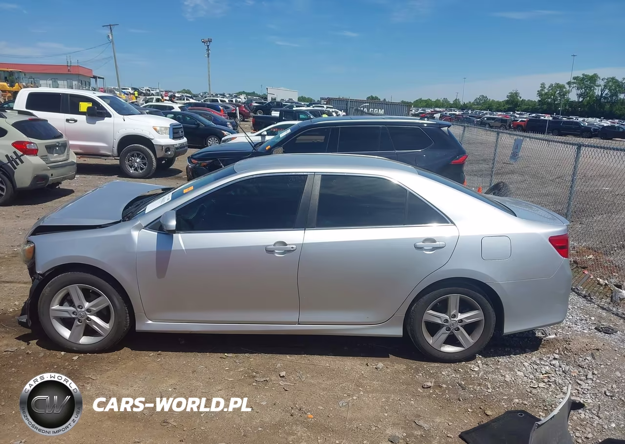 2013 Toyota Camry Se VIN:4T1BF1FK8DU295509 - 14