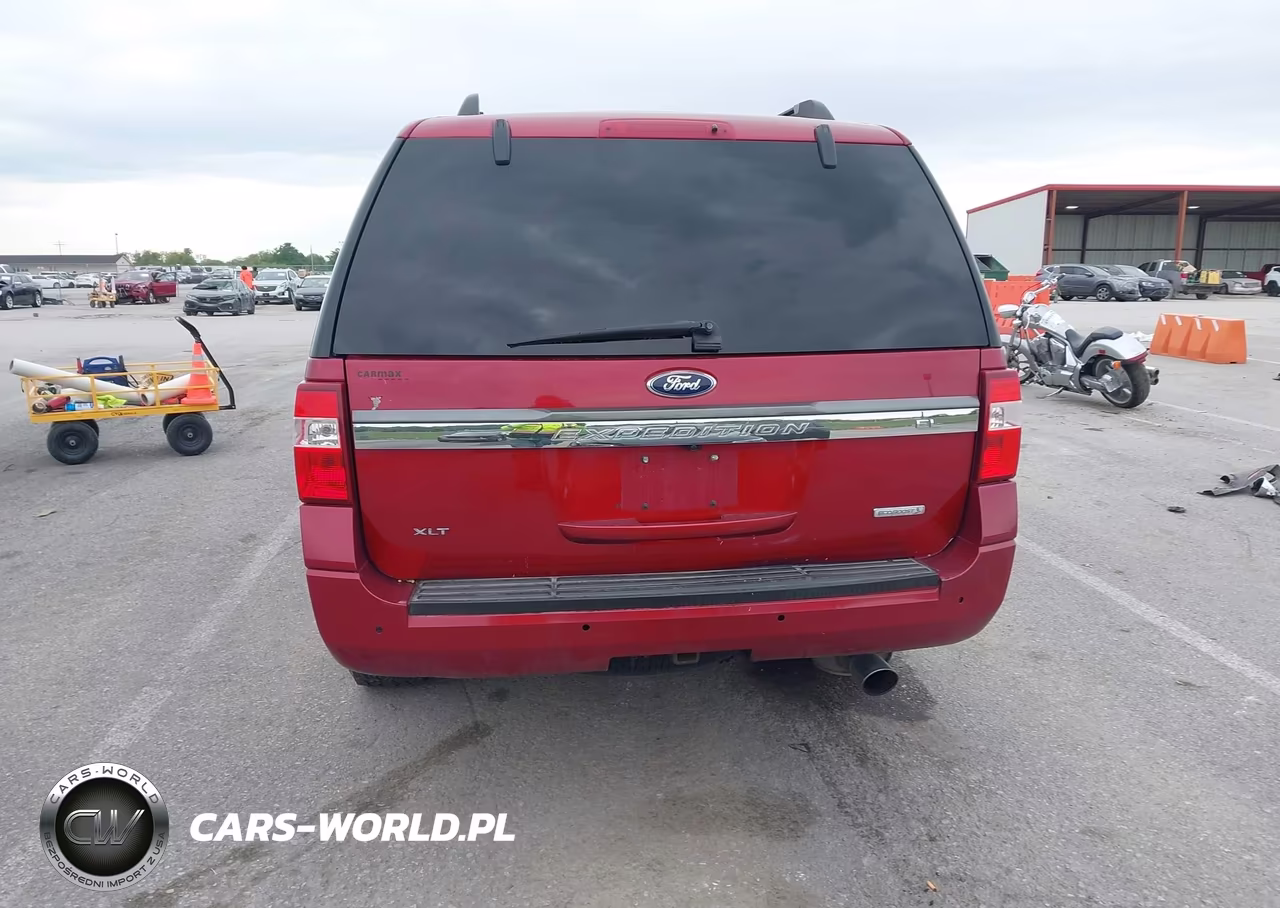 2015 Ford Expedition El Xlt VIN:1FMJK1JTXFEF45367 - 17