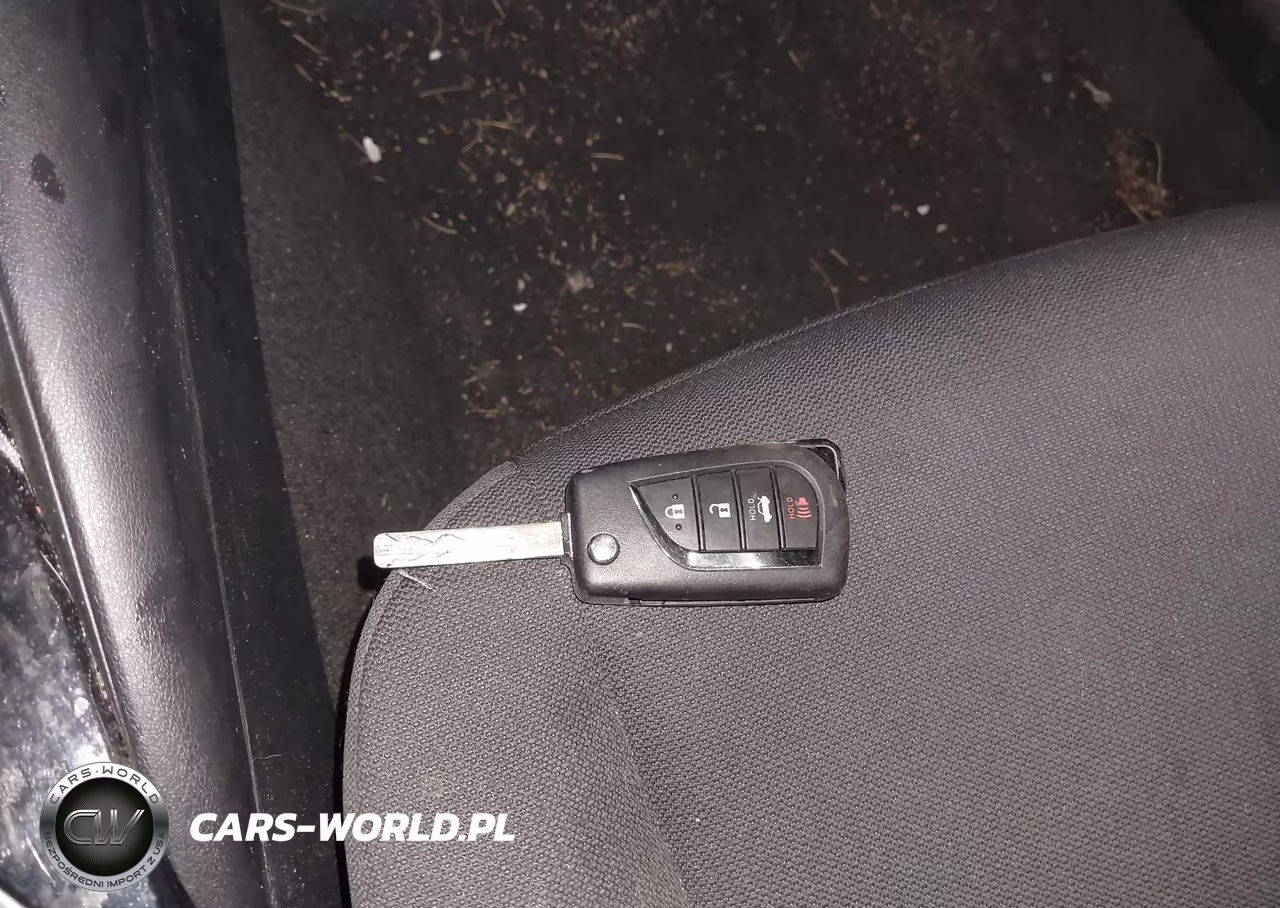 2024 Toyota Corolla Le VIN:5YFB4MDE9RP104466 - 11
