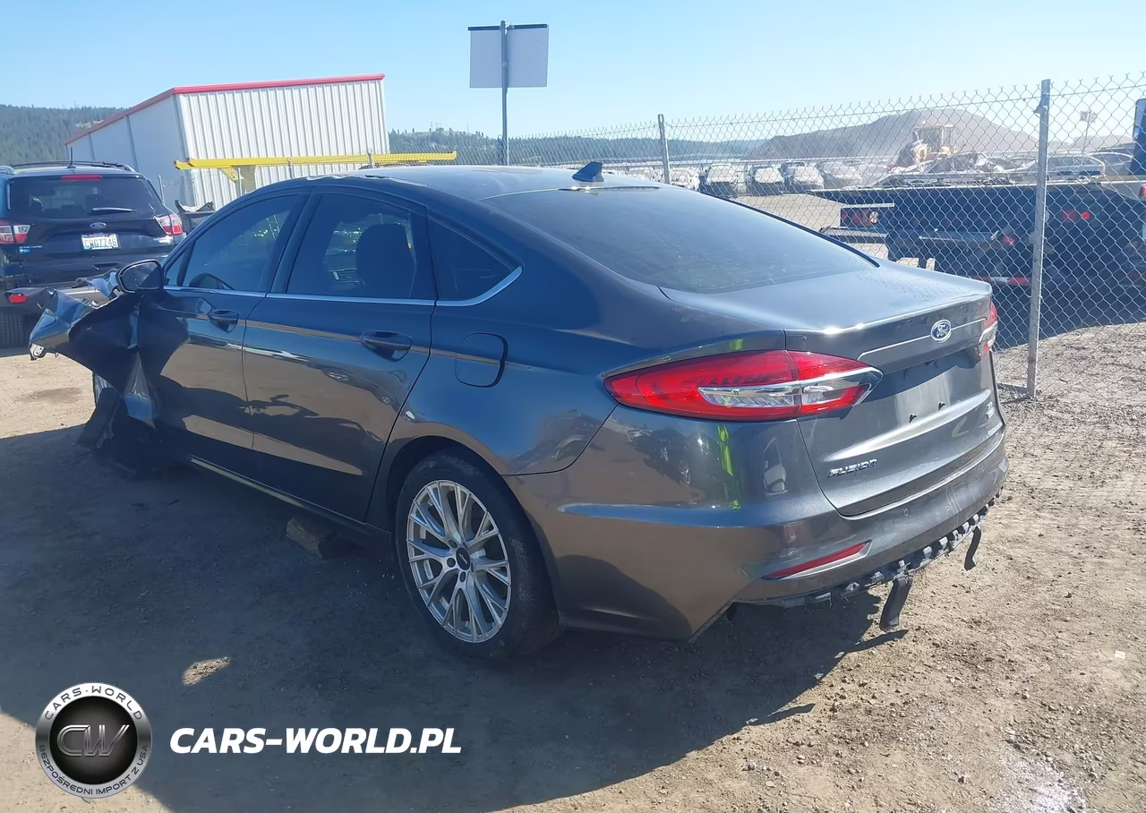 2019 Ford Fusion Se VIN:3FA6P0T98KR136269 - 3