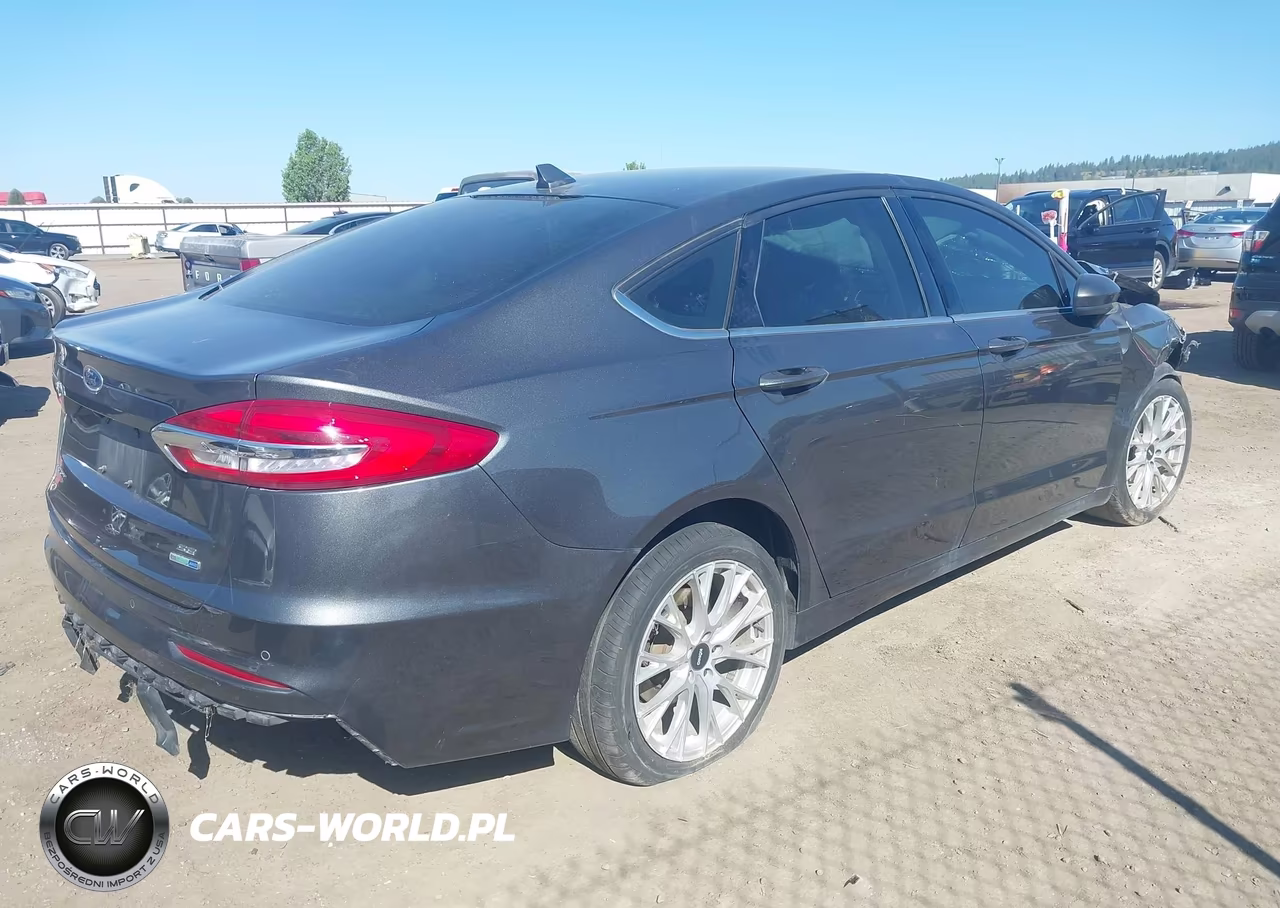 2019 Ford Fusion Se VIN:3FA6P0T98KR136269 - 4