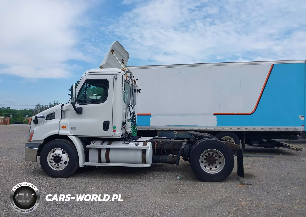 2013 Freightliner Cascadia 113 VIN:1FUBGADV3DLBW3533 - 14