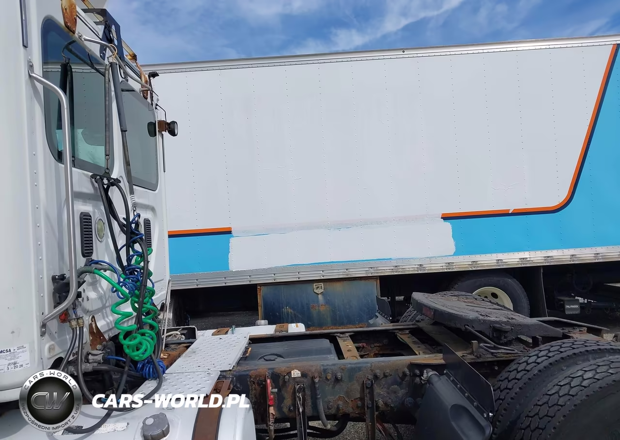 2013 Freightliner Cascadia 113 VIN:1FUBGADV3DLBW3533 - 6