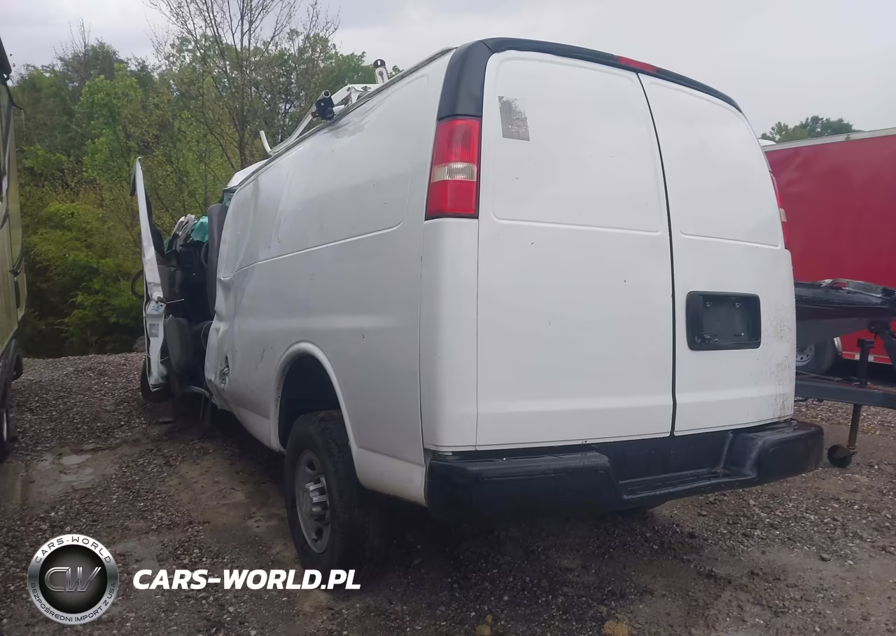 2016 Chevrolet Express 2500 Work Van VIN:1GCWGAFF7G1120261 - 3