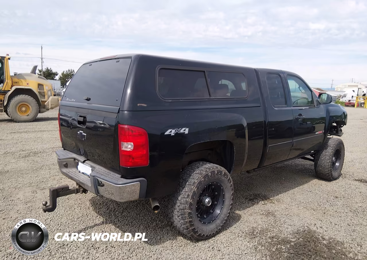 2007 Chevrolet Silverado 1500 Ltz VIN:1GCFK19YX7Z578244 - 4