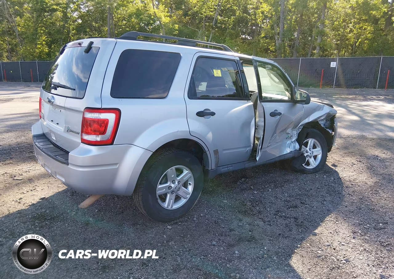 2012 Ford Escape Hybrid VIN:1FMCU5K31CKA30246 - 4
