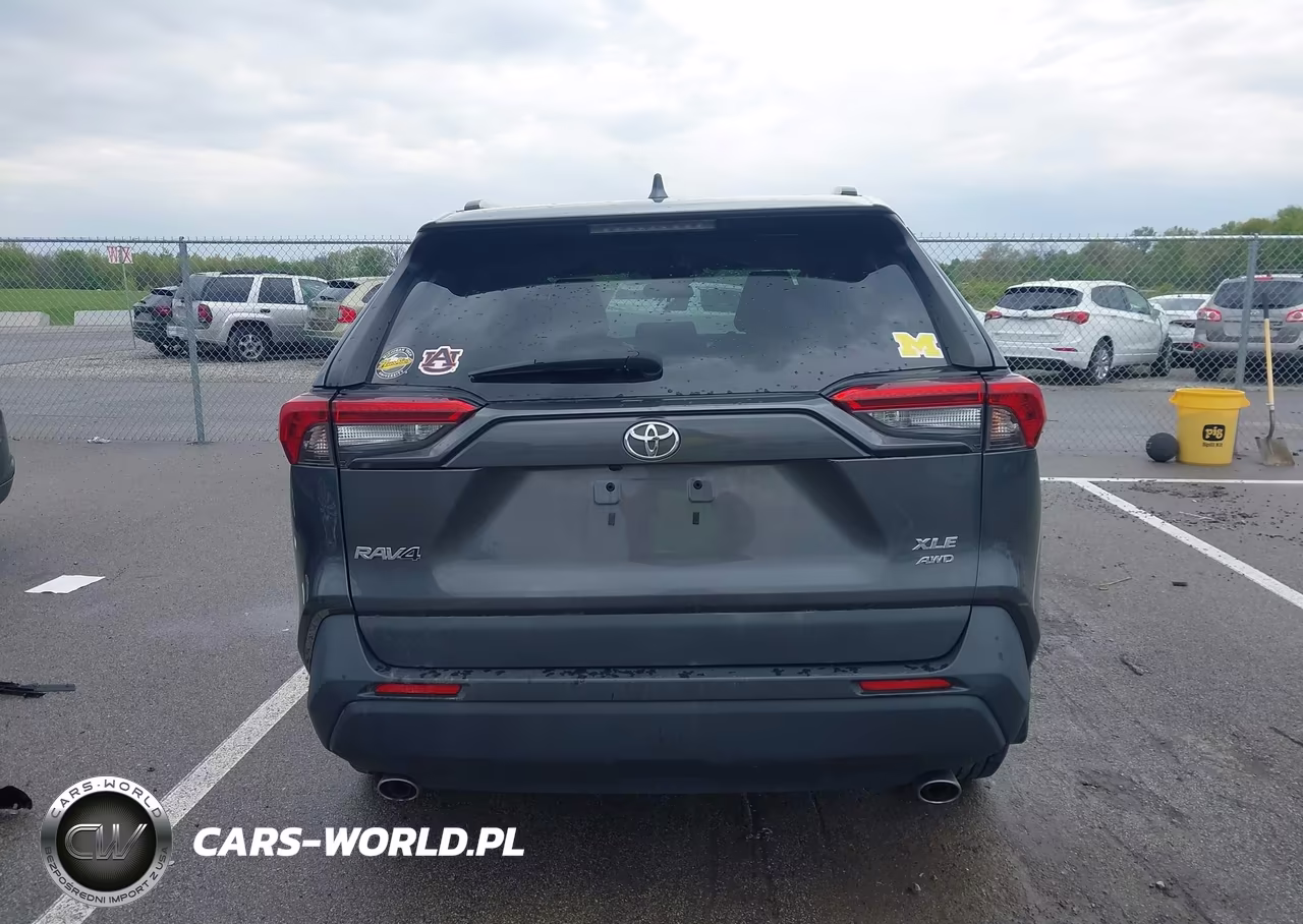 2020 Toyota Rav4 Xle VIN:2T3P1RFV0LC081621 - 16