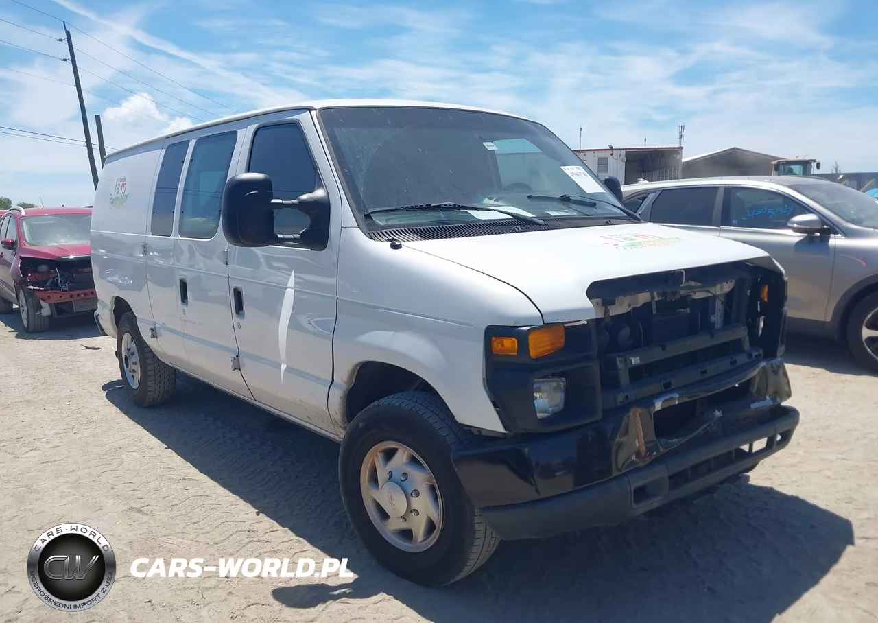 2013 Ford E-150 Commercial – zdjęcie 1 z 17