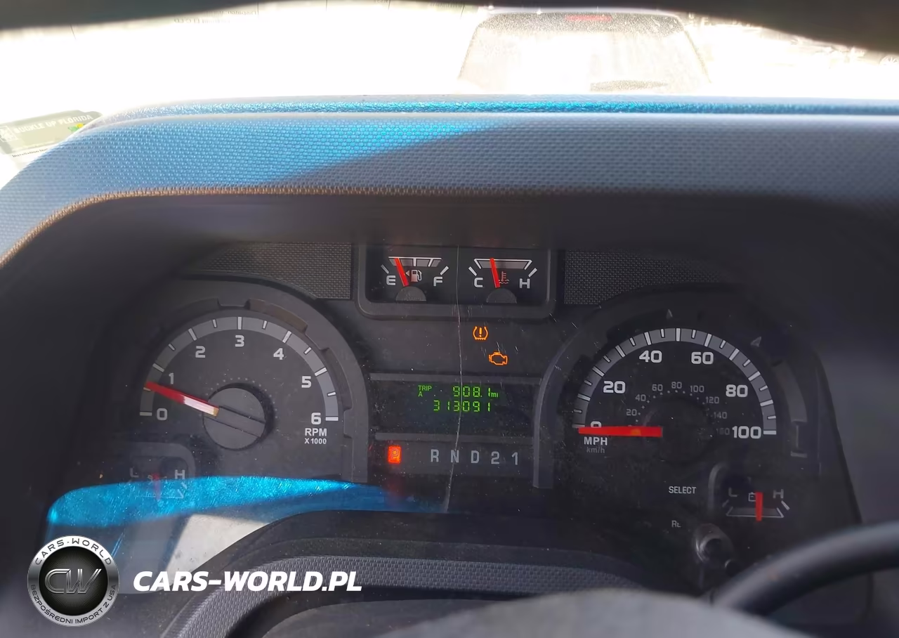 2013 Ford E-150 Commercial VIN:1FTNE1EWXDDB22888 - 7