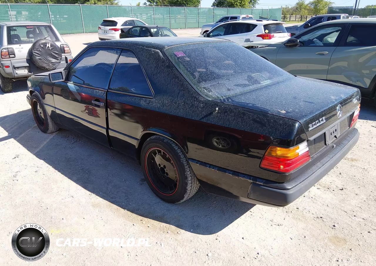 1988 Mercedes-Benz 300 Ce VIN:WDBEA50D8JA743616 - 3