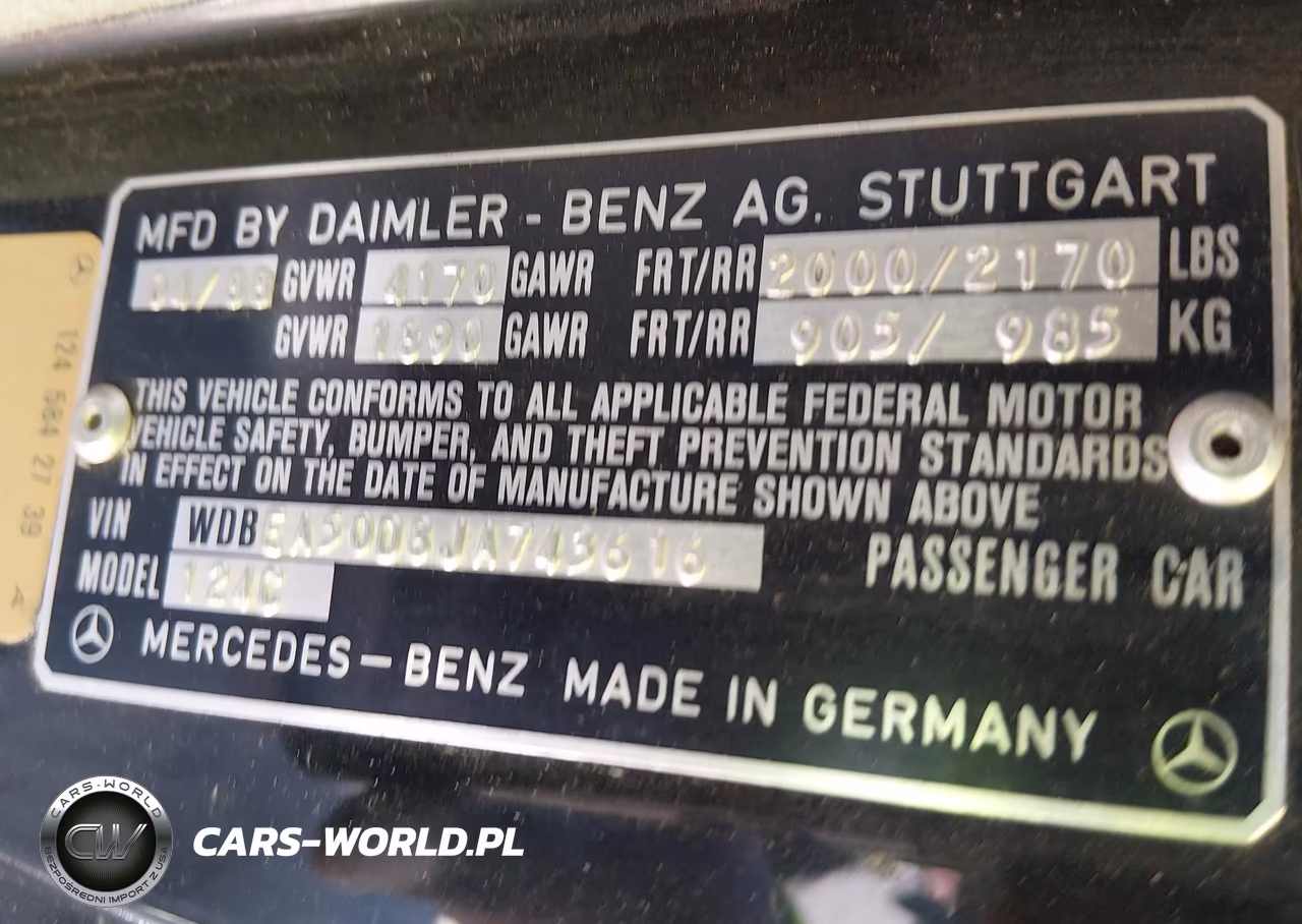 1988 Mercedes-Benz 300 Ce VIN:WDBEA50D8JA743616 - 9
