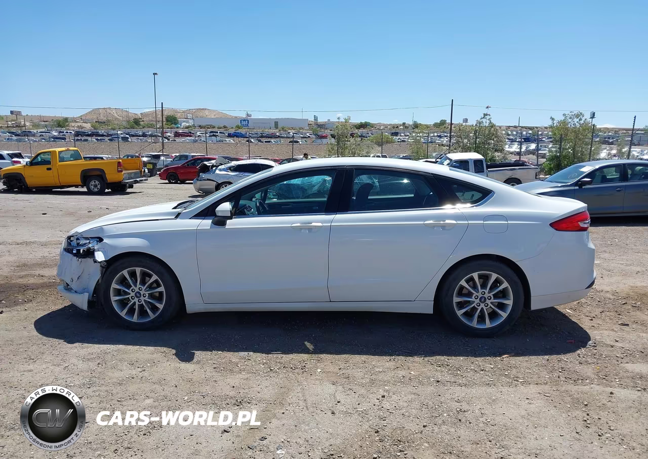 2017 Ford Fusion Se VIN:3FA6P0HD1HR252564 - 14