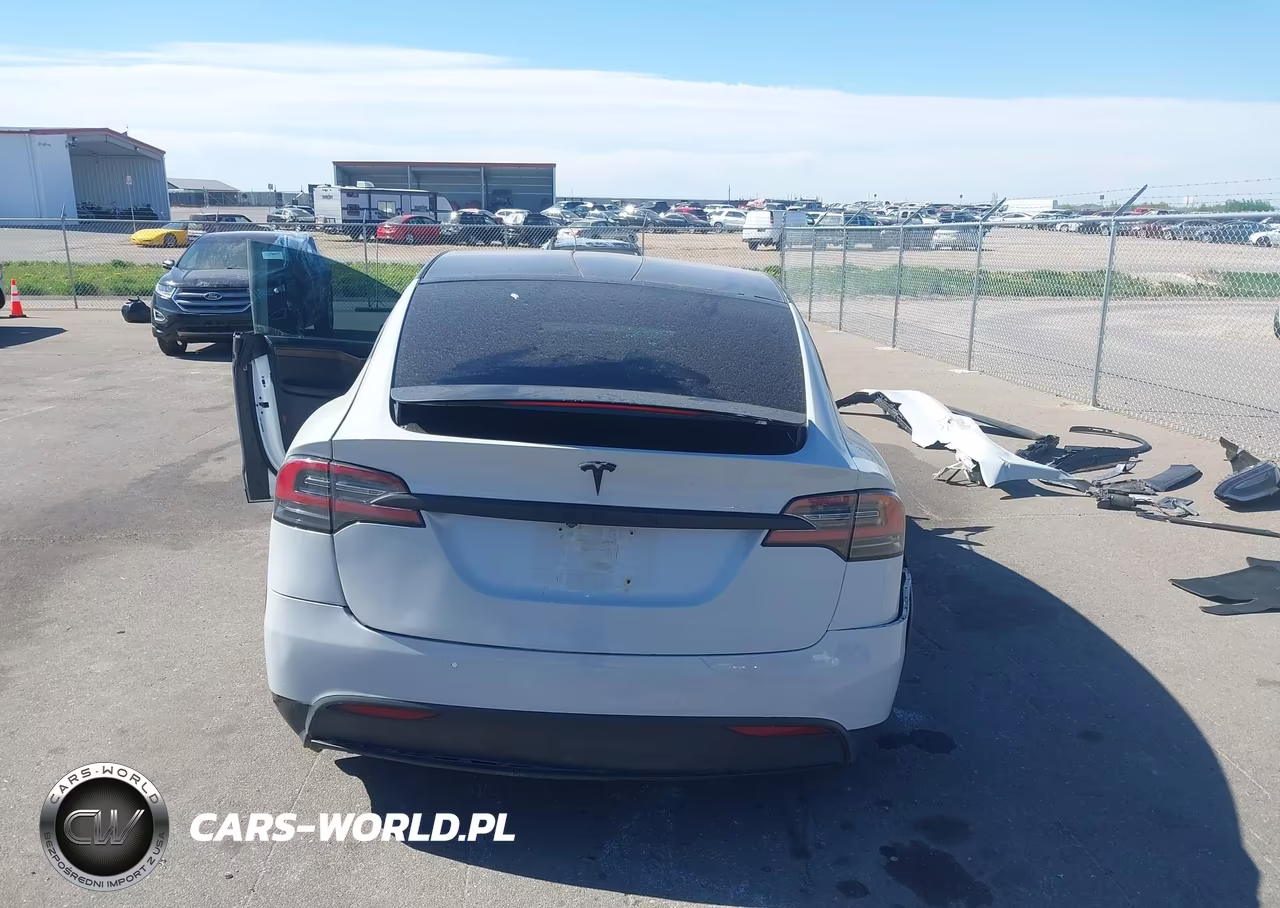 2017 Tesla Model X 100D-75D-90D VIN:5YJXCDE21HF038213 - 16