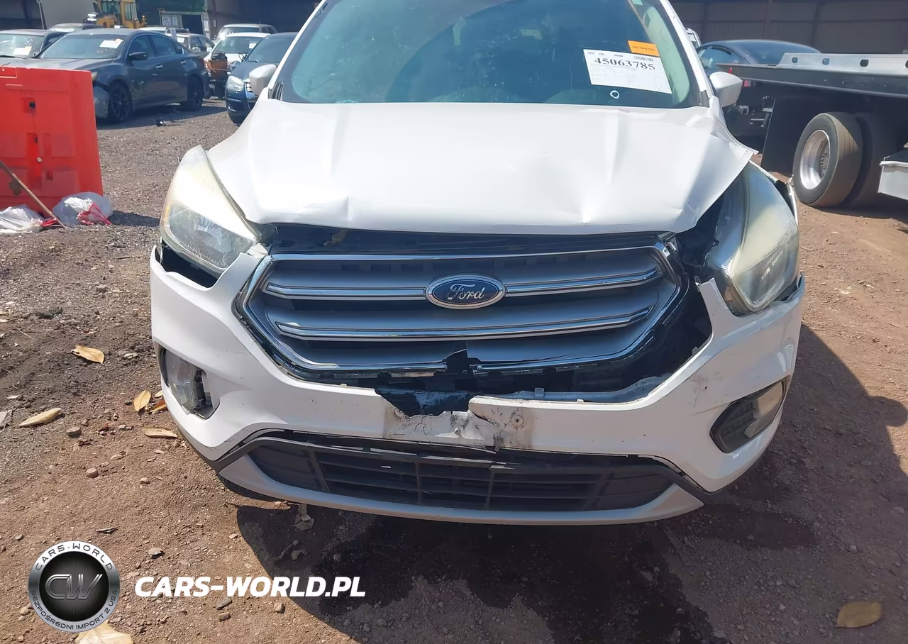 2017 Ford Escape Se VIN:1FMCU0GD5HUE37860 - 6