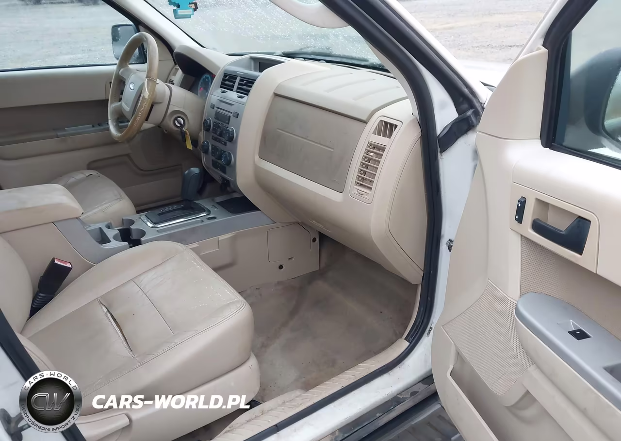 2010 Ford Escape Xlt VIN:1FMCU0DG2AKA69251 - 5