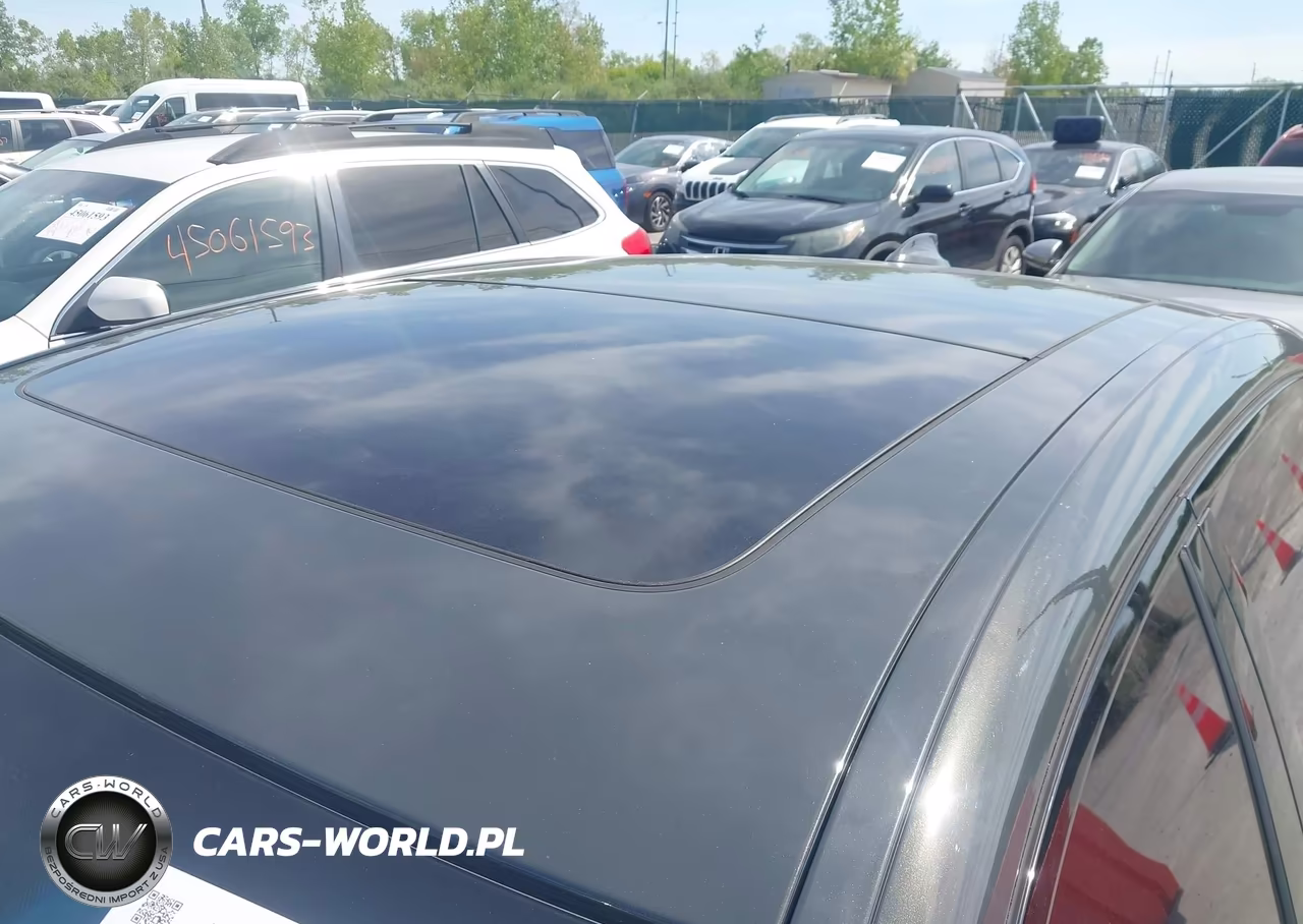 2021 BMW M760I xDrive VIN:WBA7U6C04MCF49996 - 17