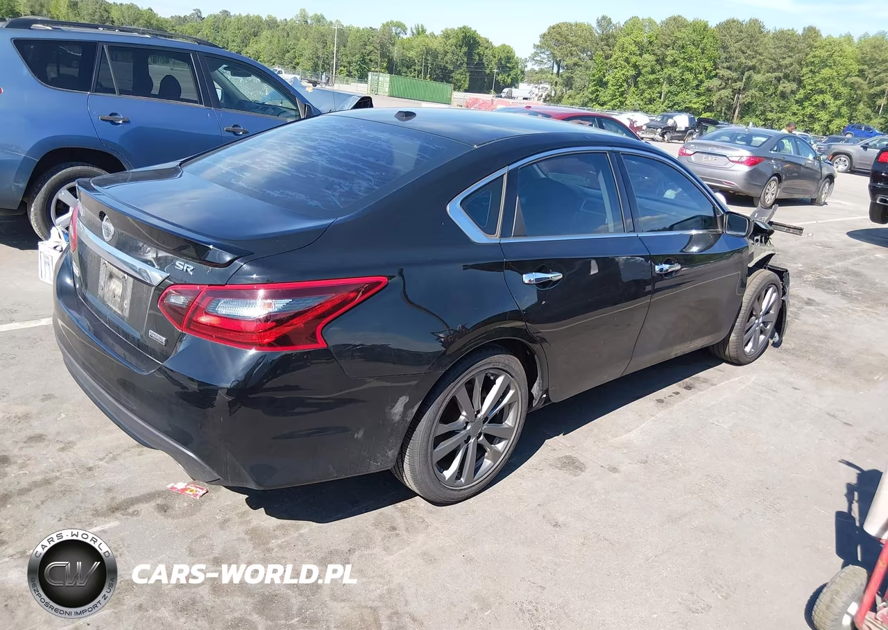 2018 Nissan Altima 2.5 Sr VIN:1N4AL3AP0JC260087 - 4