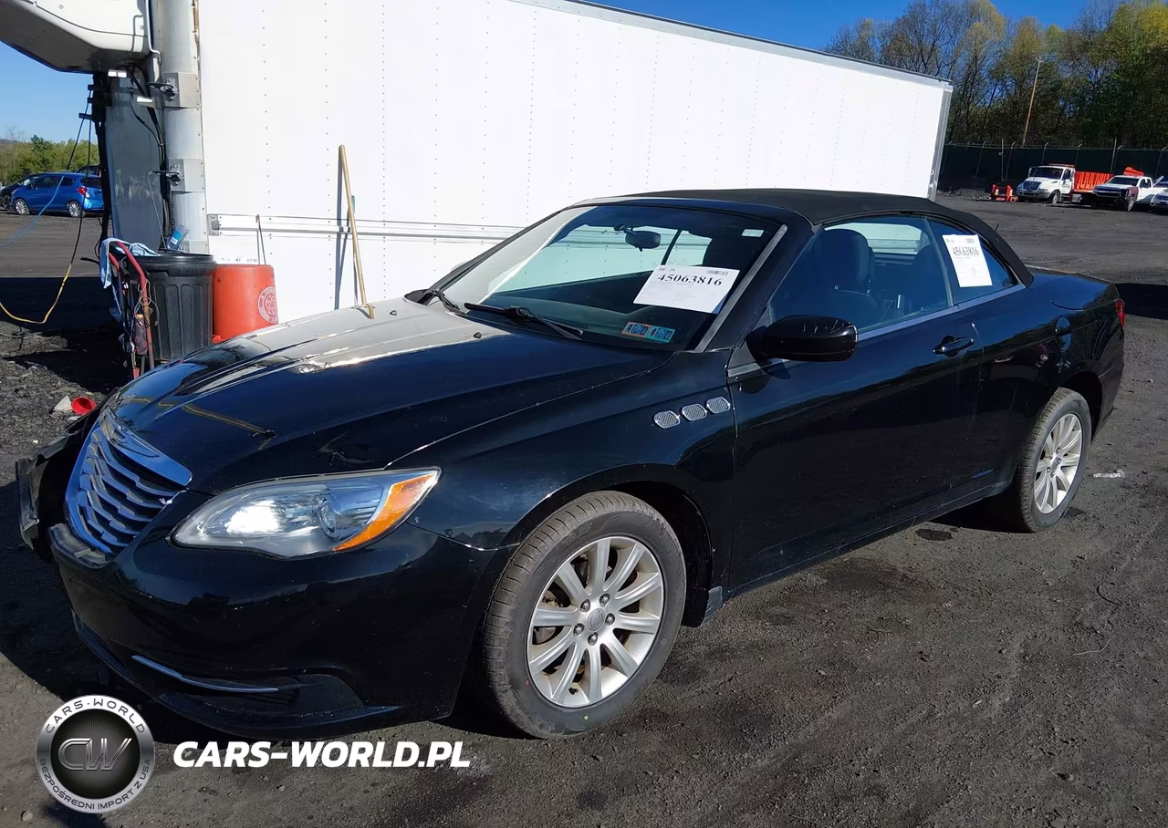 2011 Chrysler 200 Touring VIN:1C3BC2EBXBN542805 - 2