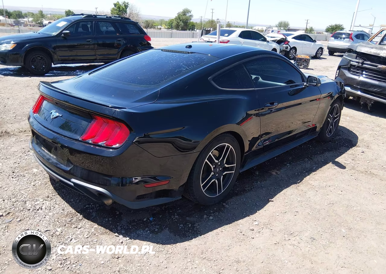 2018 Ford Mustang Ecoboost VIN:1FA6P8TH4J5108475 - 4