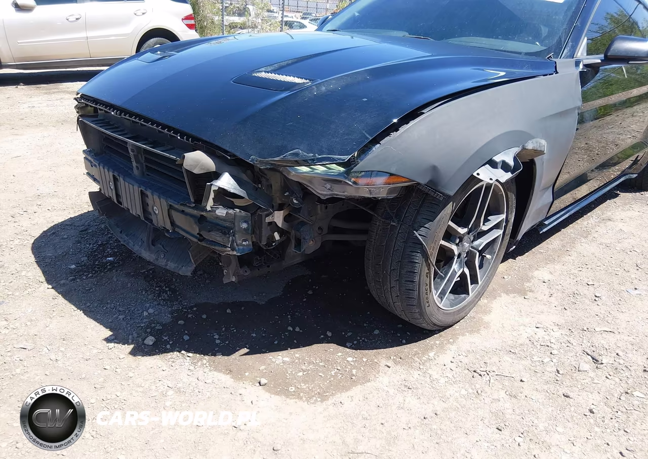 2018 Ford Mustang Ecoboost VIN:1FA6P8TH4J5108475 - 6