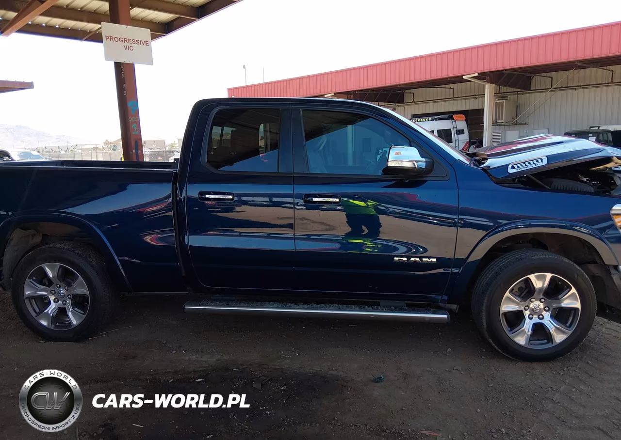 2019 Ram 1500 Laramie 4X4 6'4 Box VIN:1C6SRFDT4KN511424 - 13