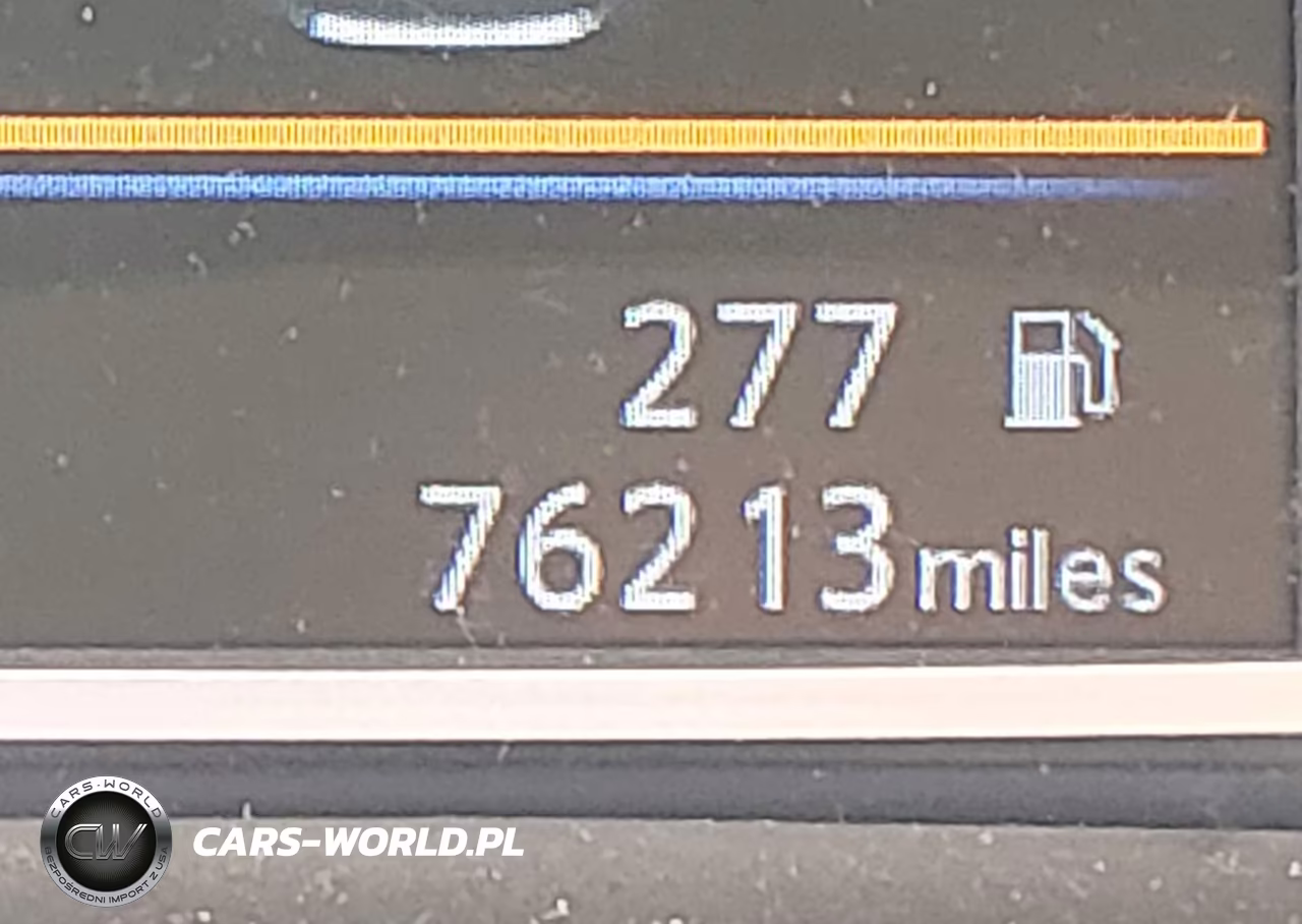 2019 Nissan Sentra Sr VIN:3N1AB7AP5KY339447 - 16