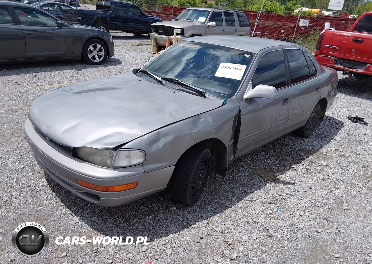 1993 Toyota Camry Le VIN:4T1SK12E2PU271044 - 4
