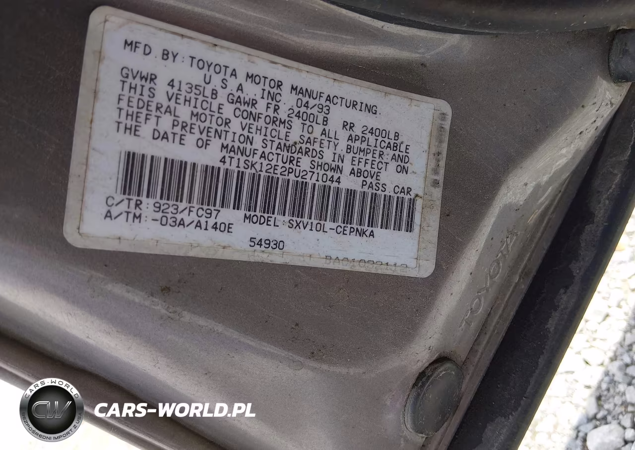 1993 Toyota Camry Le VIN:4T1SK12E2PU271044 - 9