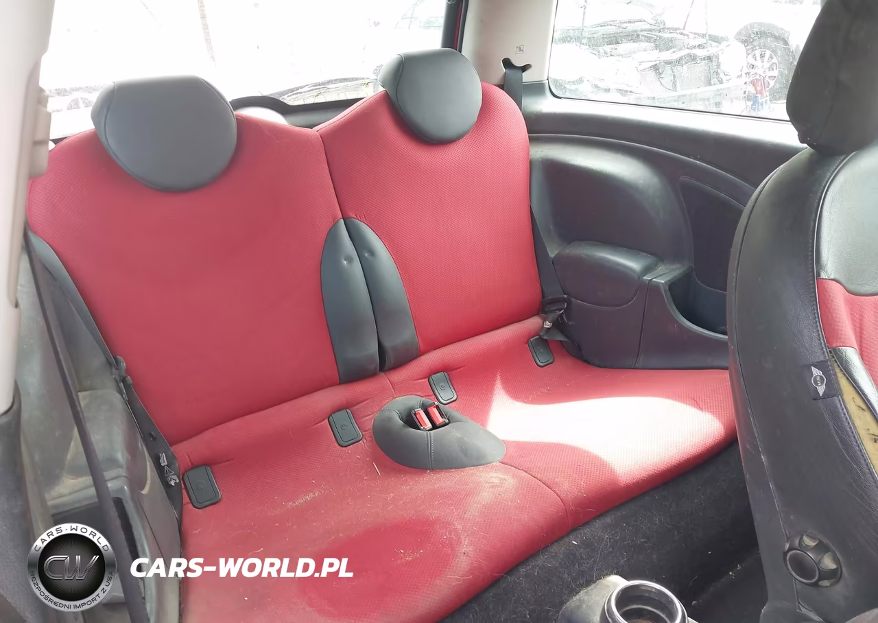 2006 Mini Cooper VIN:WMWRC33536TK73249 - 8