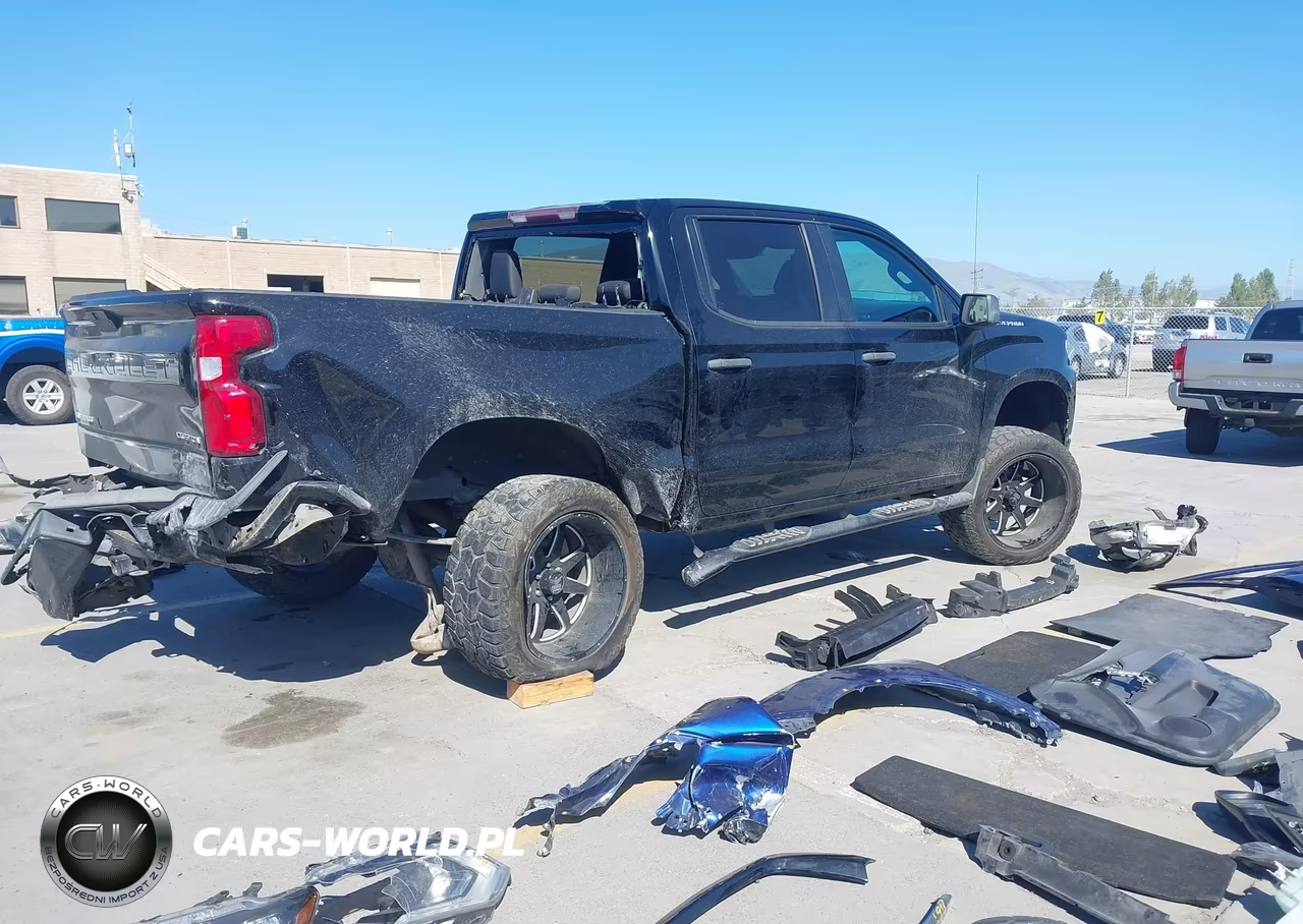 2019 Chevrolet Silverado 1500 Custom VIN:1GCPWBEH3KZ385964 - 4