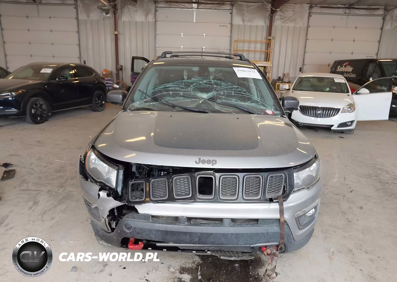 2018 Jeep Compass Trailhawk 4X4 VIN:3C4NJDDB2JT482609 - 12