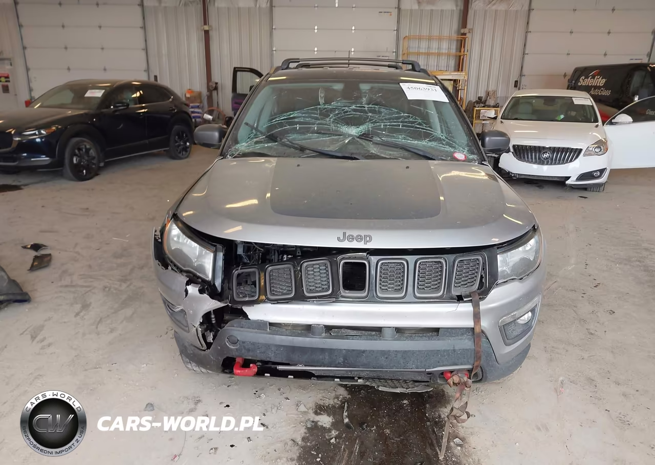 2018 Jeep Compass Trailhawk 4X4 VIN:3C4NJDDB2JT482609 - 6