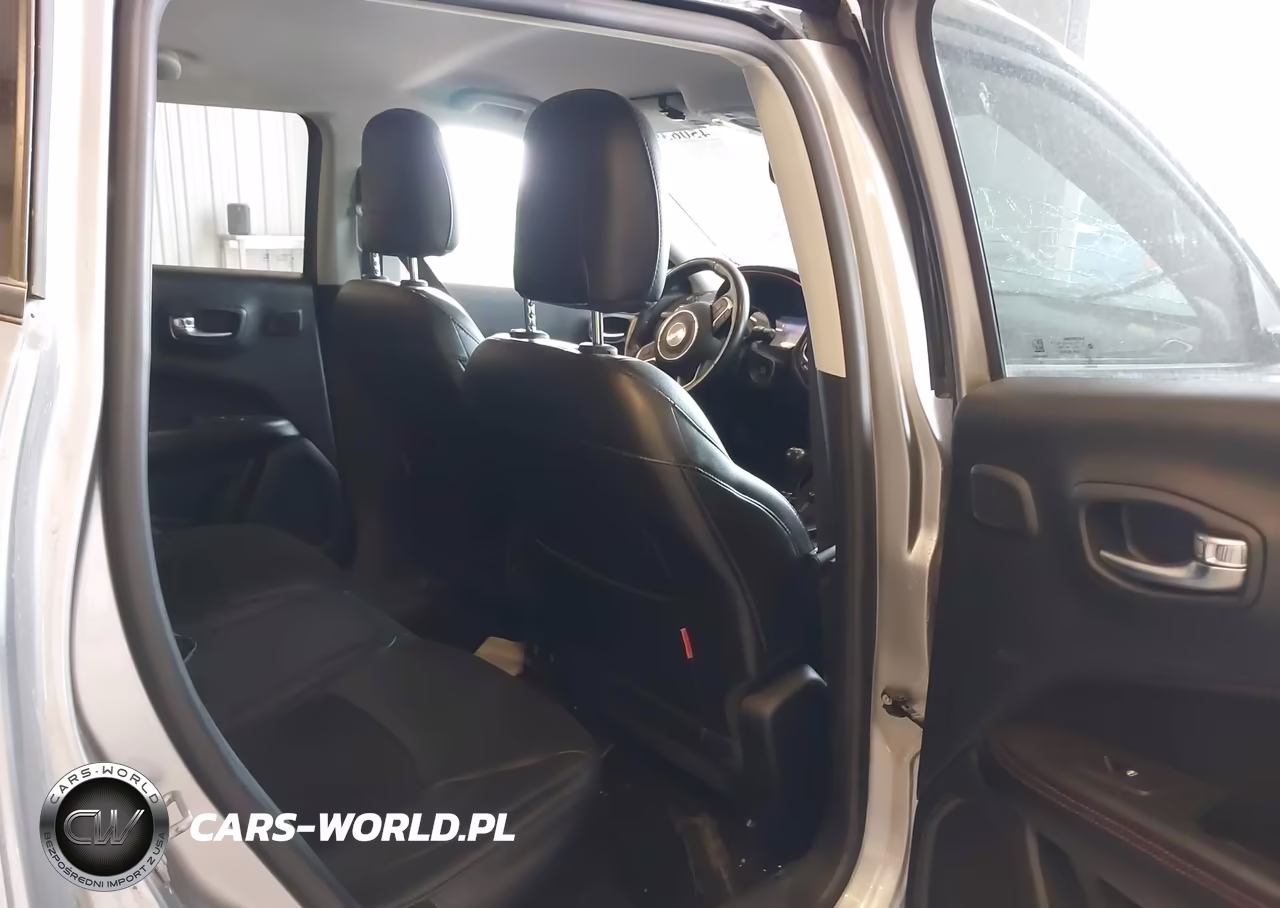 2018 Jeep Compass Trailhawk 4X4 VIN:3C4NJDDB2JT482609 - 8