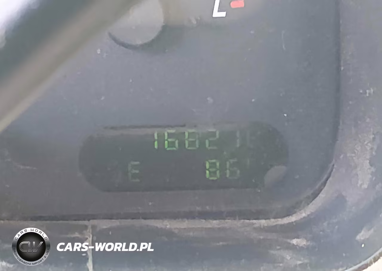 2002 Ford Explorer Xlt VIN:1FMZU73E02ZA62018 - 15