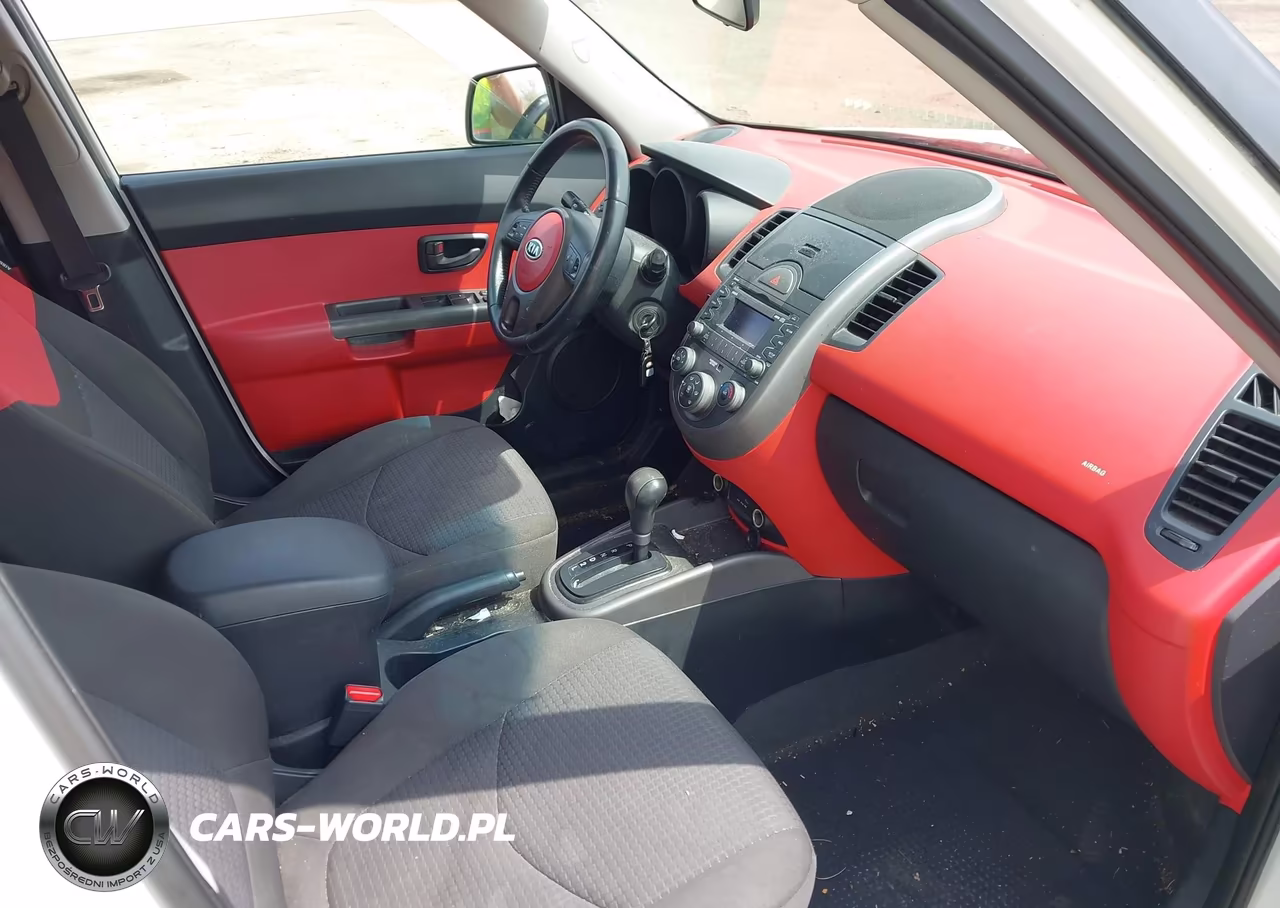 2010 Kia Soul Sport VIN:KNDJT2A25A7066107 - 5