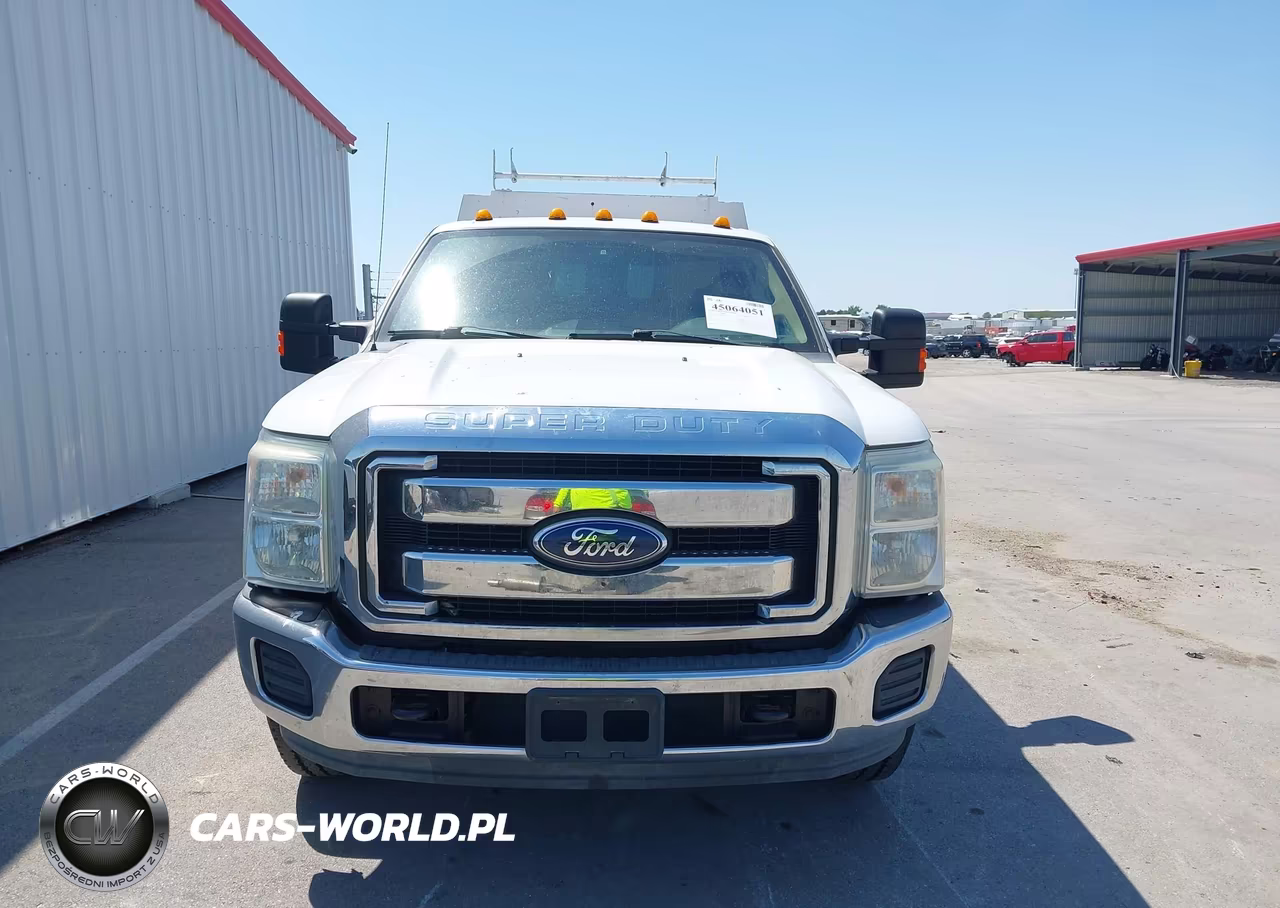 2011 Ford F-350 Chassis Xlt VIN:1FD7X3E68BEC03194 - 13