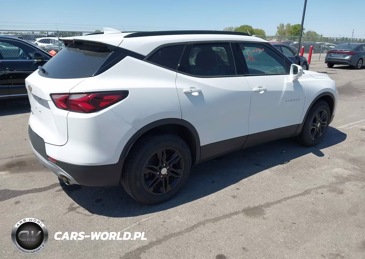 2020 Chevrolet Blazer Awd 2Lt VIN:3GNKBHRS0LS671291 - 4