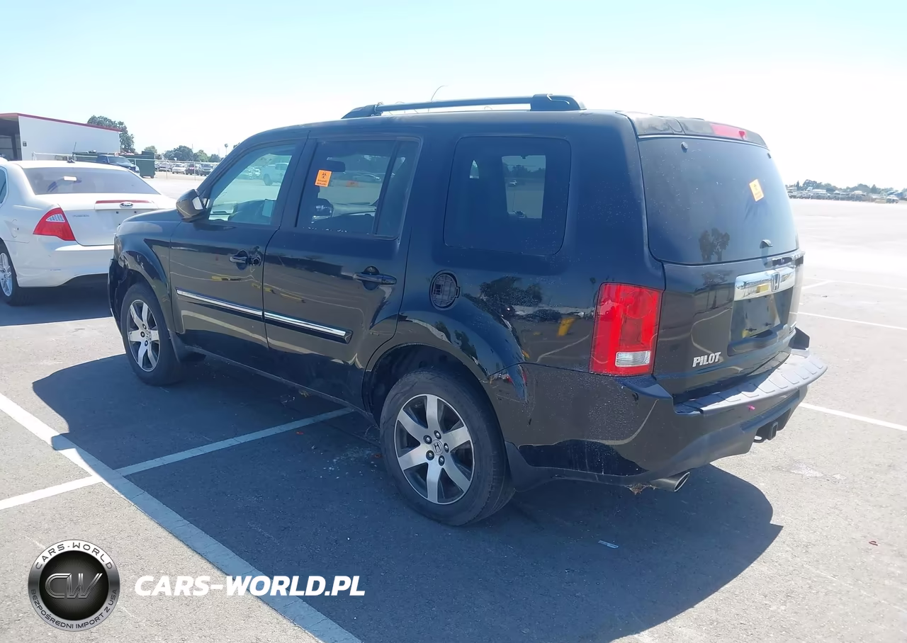 2013 Honda Pilot Touring VIN:5FNYF3H91DB045185 - 3